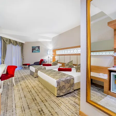 Justiniano Deluxe Hotel