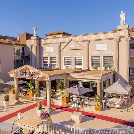 Justiniano Deluxe オクルカラール