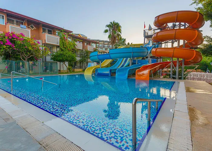 Justiniano Deluxe Hotel Okurcalar