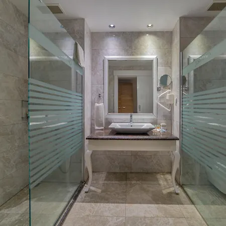 Hotell Justiniano Deluxe