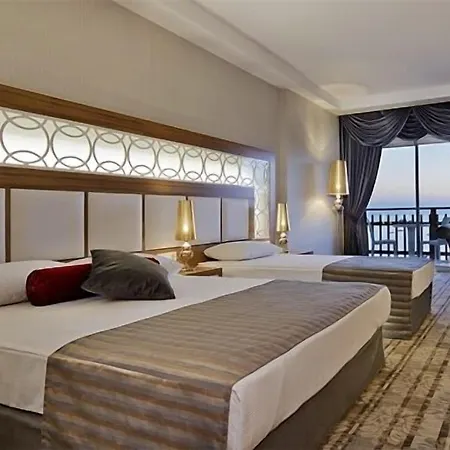 Hotel Justiniano Deluxe 5*